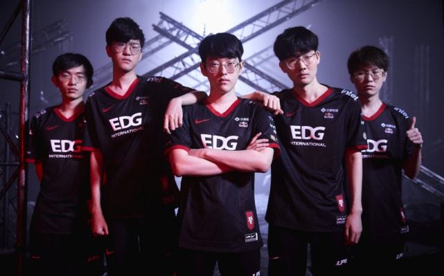 成为球迷眼 成为球迷眼