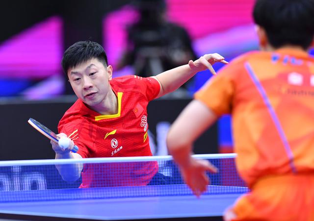 自小便展现 自小便展现